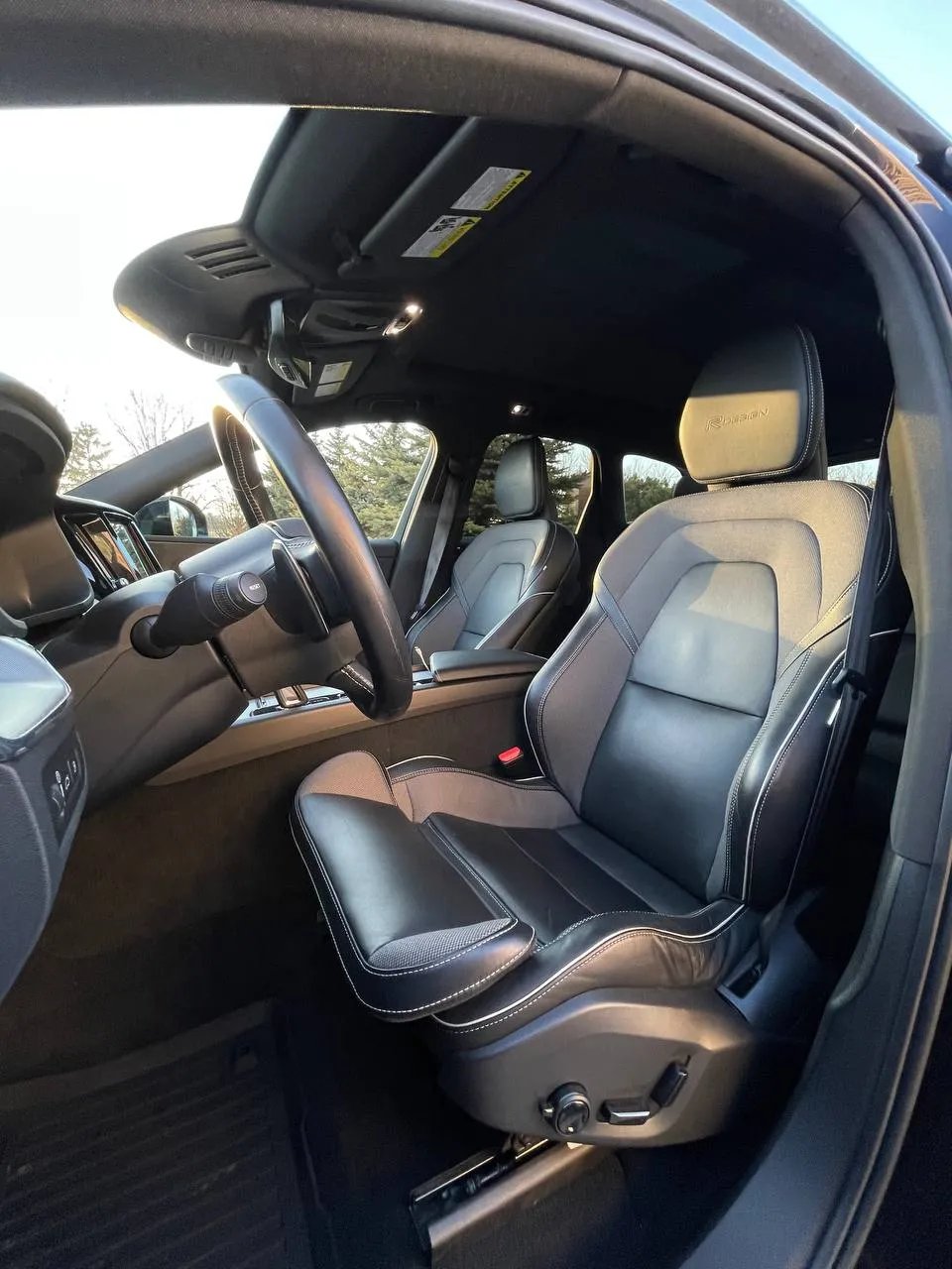 Volvo XC60 - фото 15