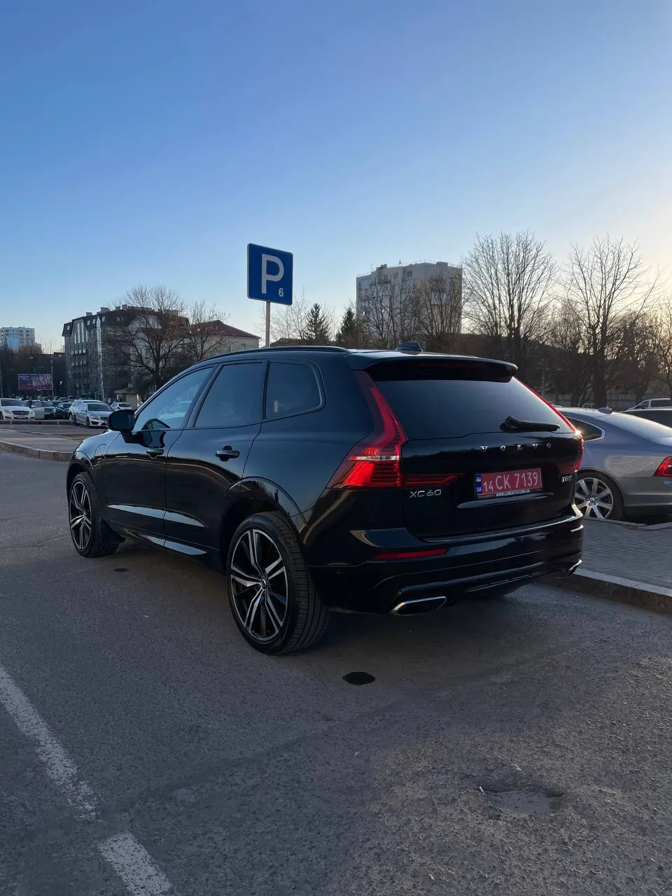 Volvo XC60 - фото 6