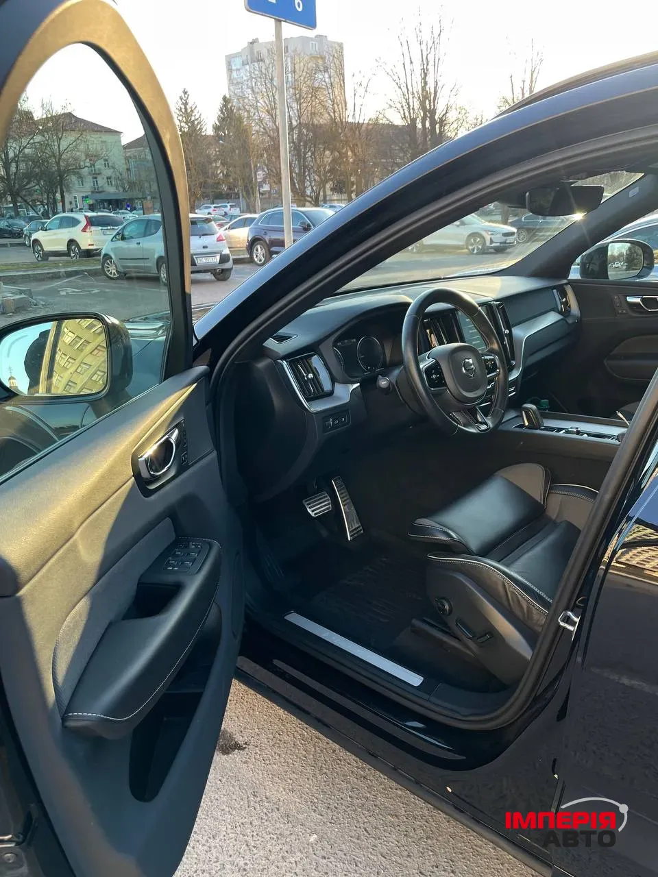 Volvo XC60 - фото 25