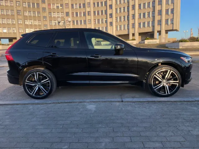 Volvo XC60 - фото 5