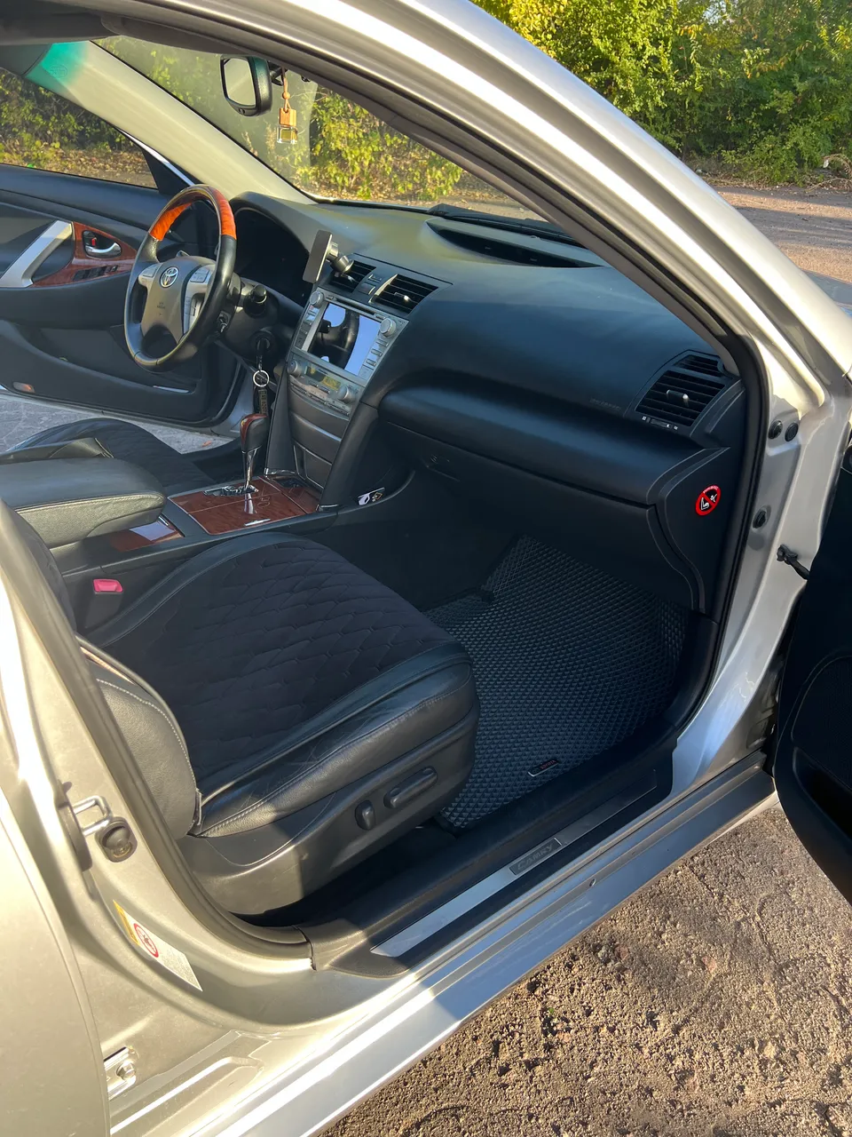 Toyota Camry - фото 12