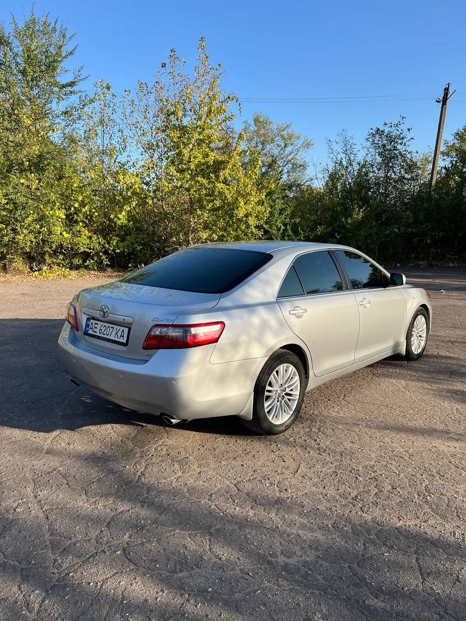 Toyota Camry - фото 2