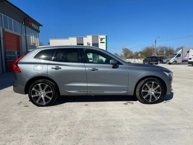 Volvo XC60 - фото 3