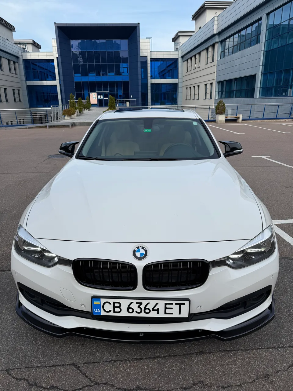 BMW 3 серії - фото 1