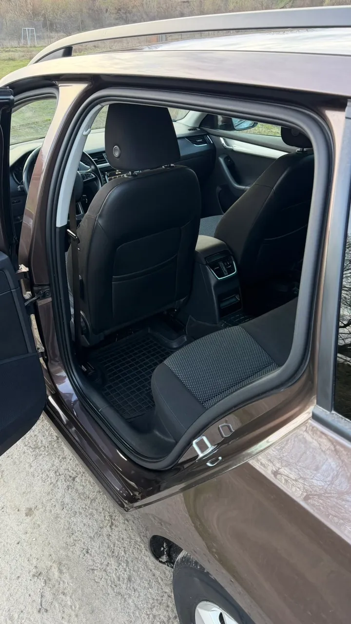 Skoda Octavia - фото 9