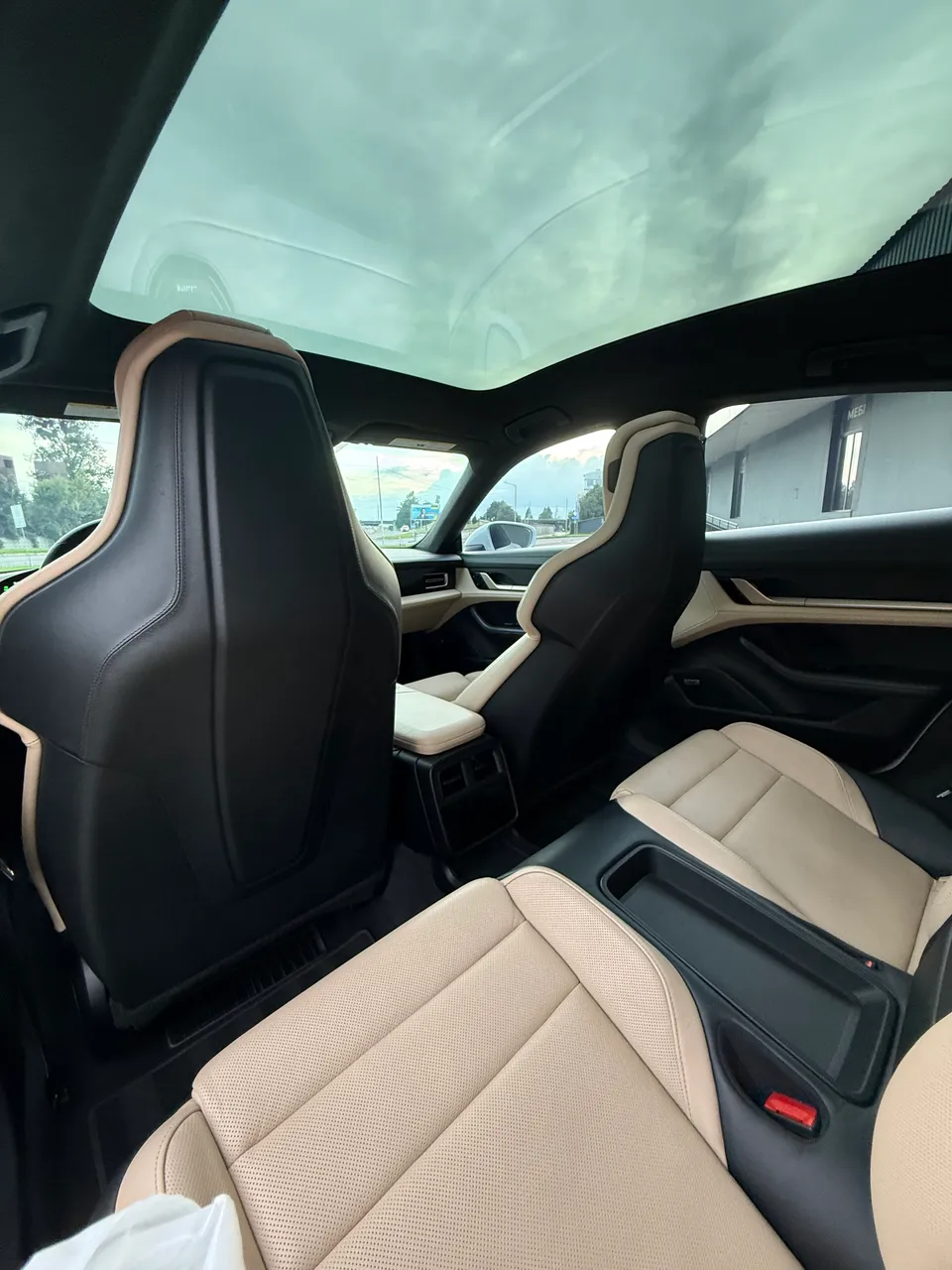 Porsche Taycan - фото 4