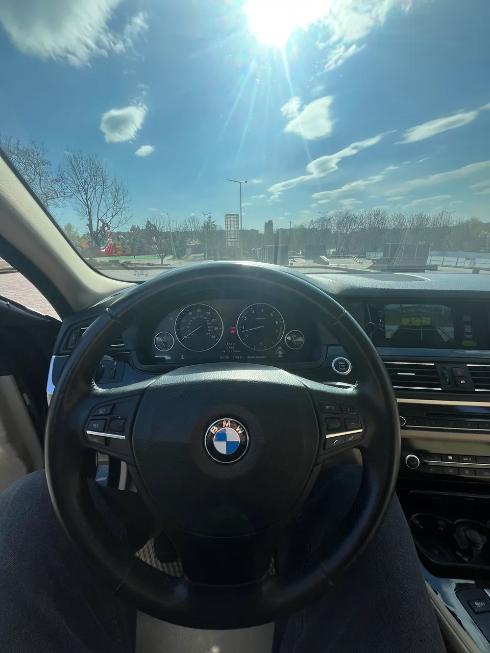 BMW 5 серії - фото 16