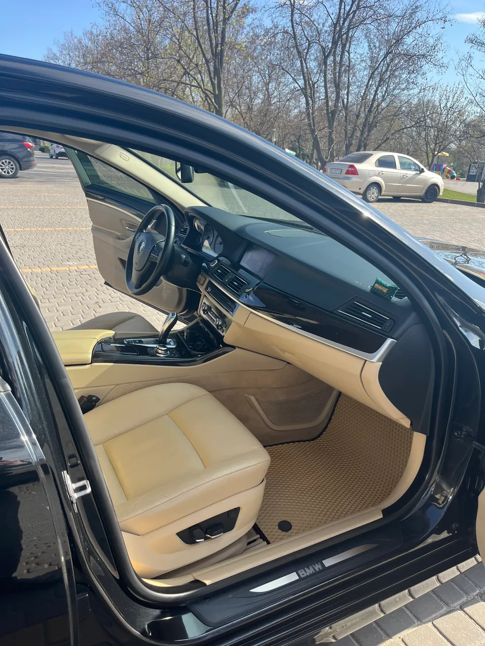 BMW 5 серії - фото 12