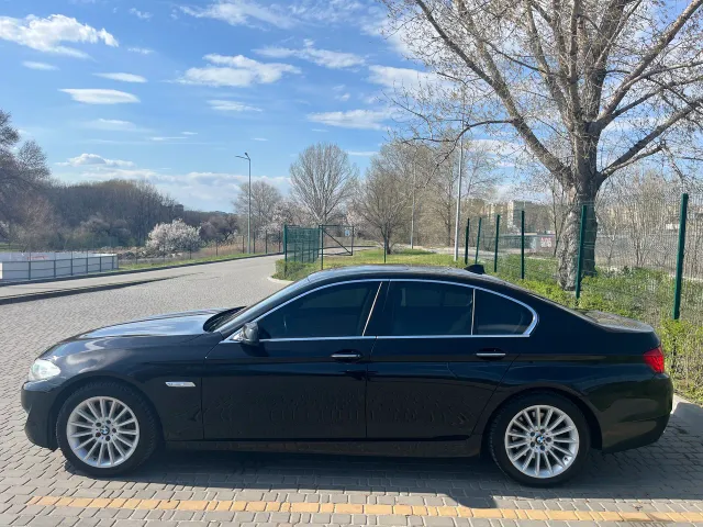 BMW 5 серії - фото 2
