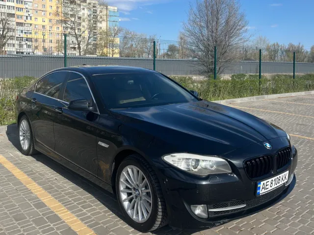 BMW 5 серії - фото 4