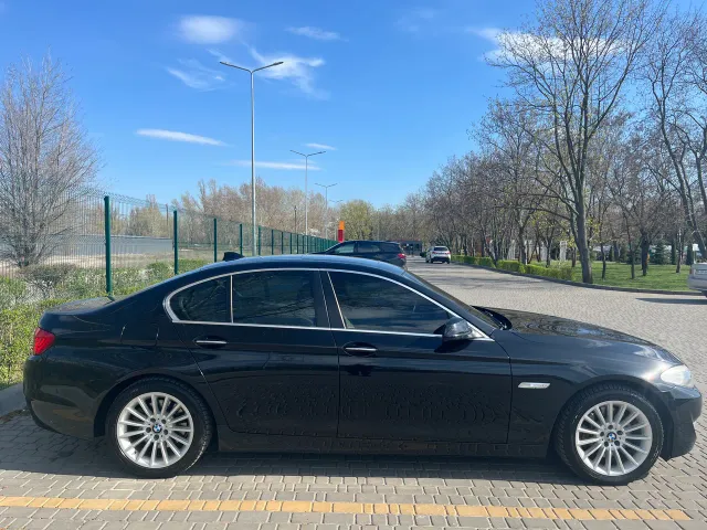BMW 5 серії - фото 5