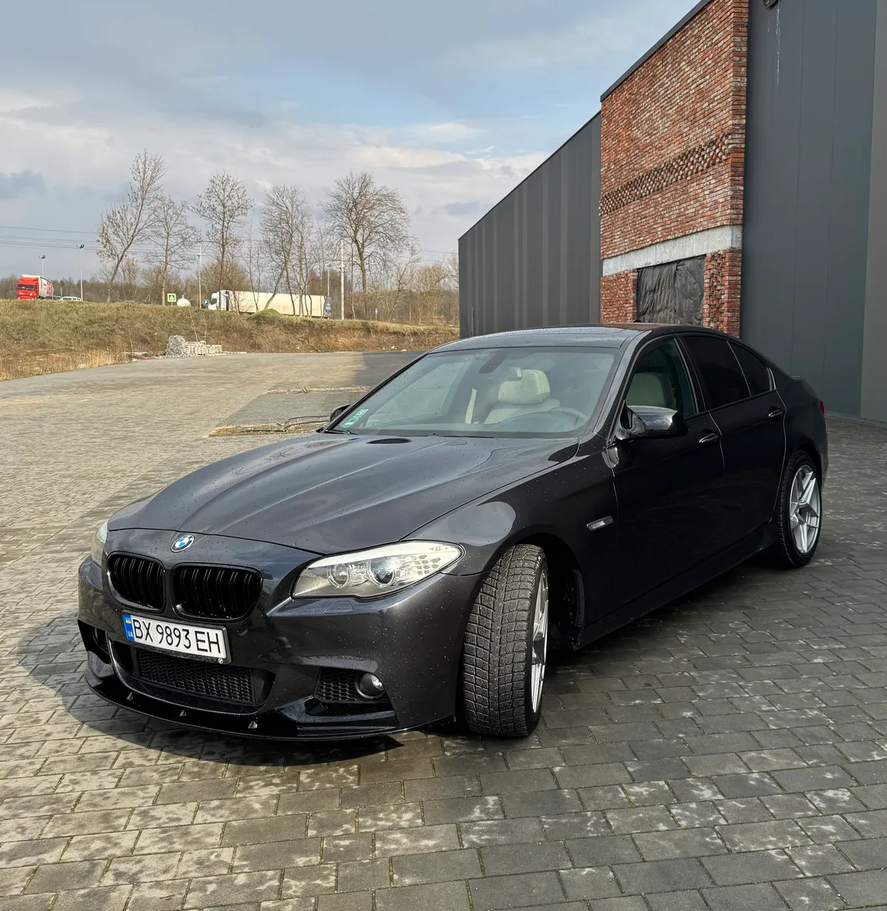 BMW 5 серії - фото 4