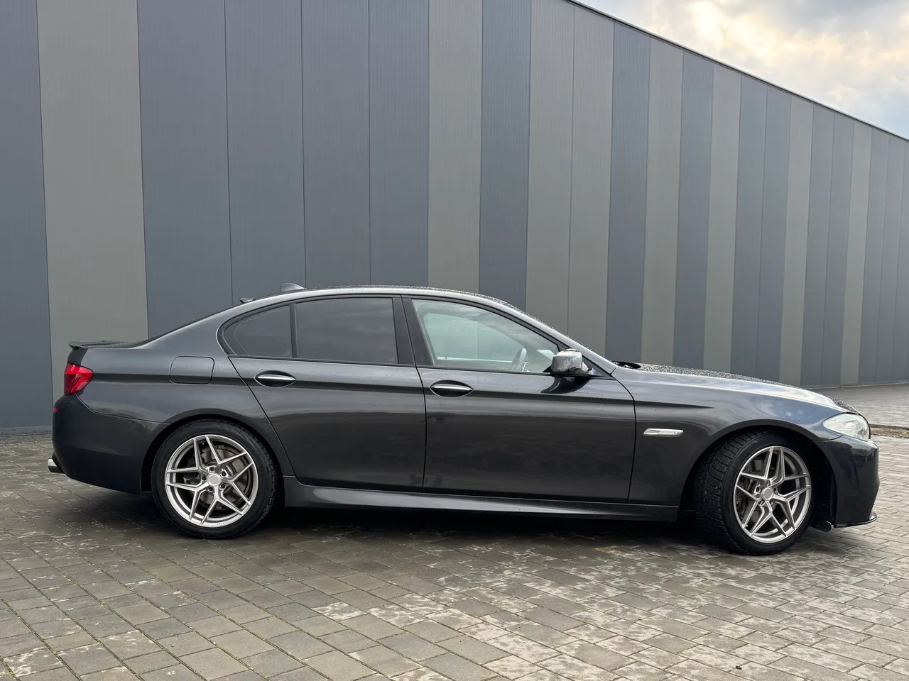 BMW 5 серії - фото 3