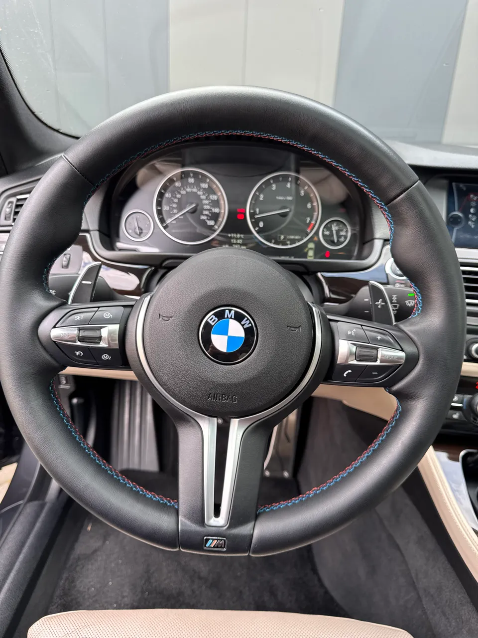 BMW 5 серії - фото 21