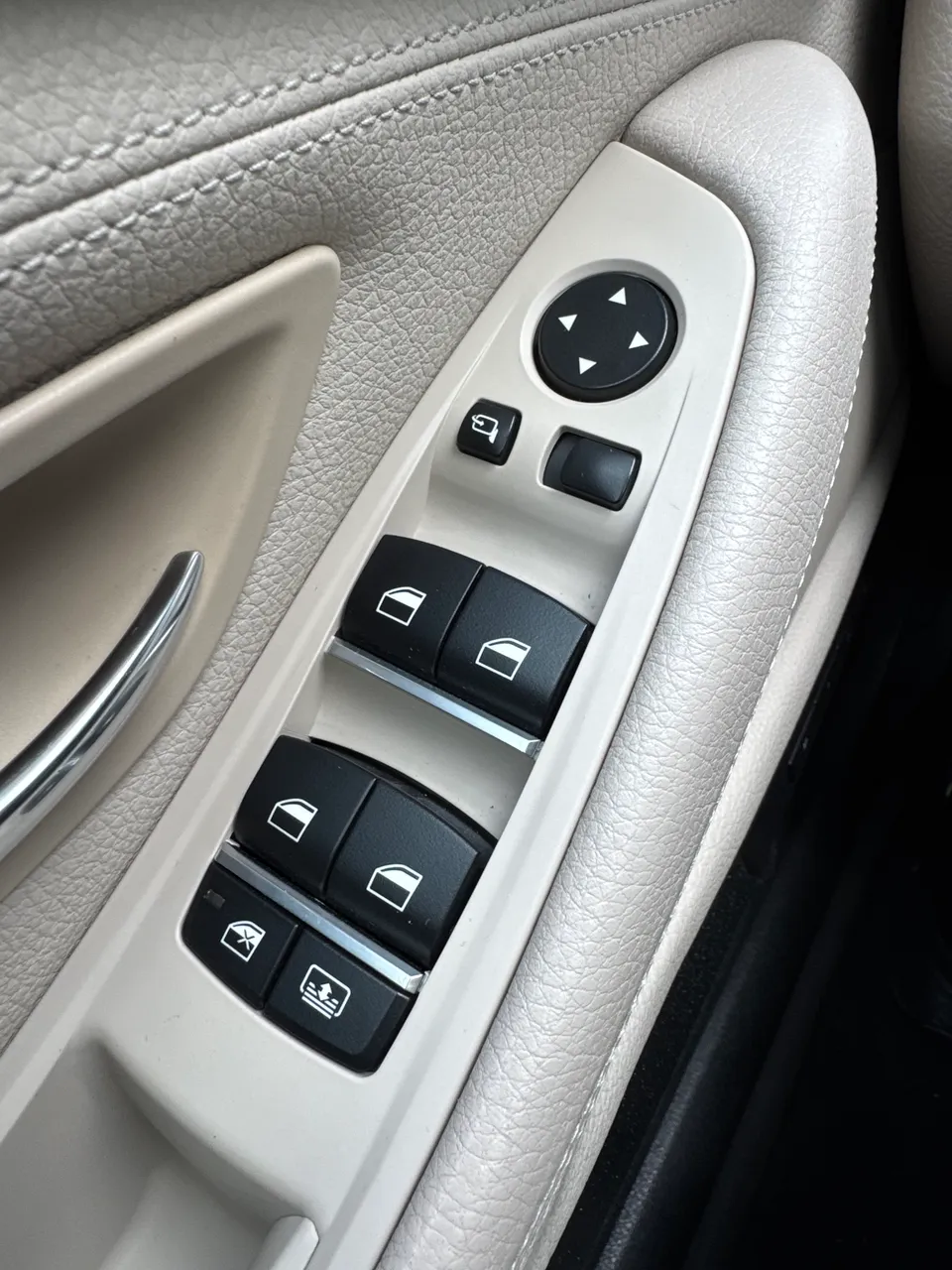 BMW 5 серії - фото 27