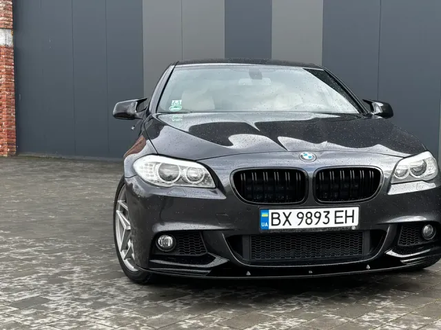 BMW 5 серії - фото 1