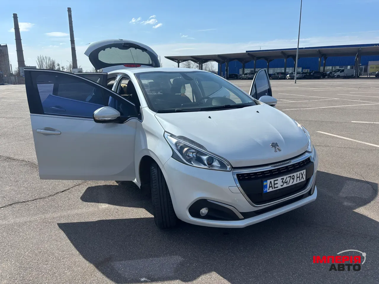 Peugeot 208 - фото 11