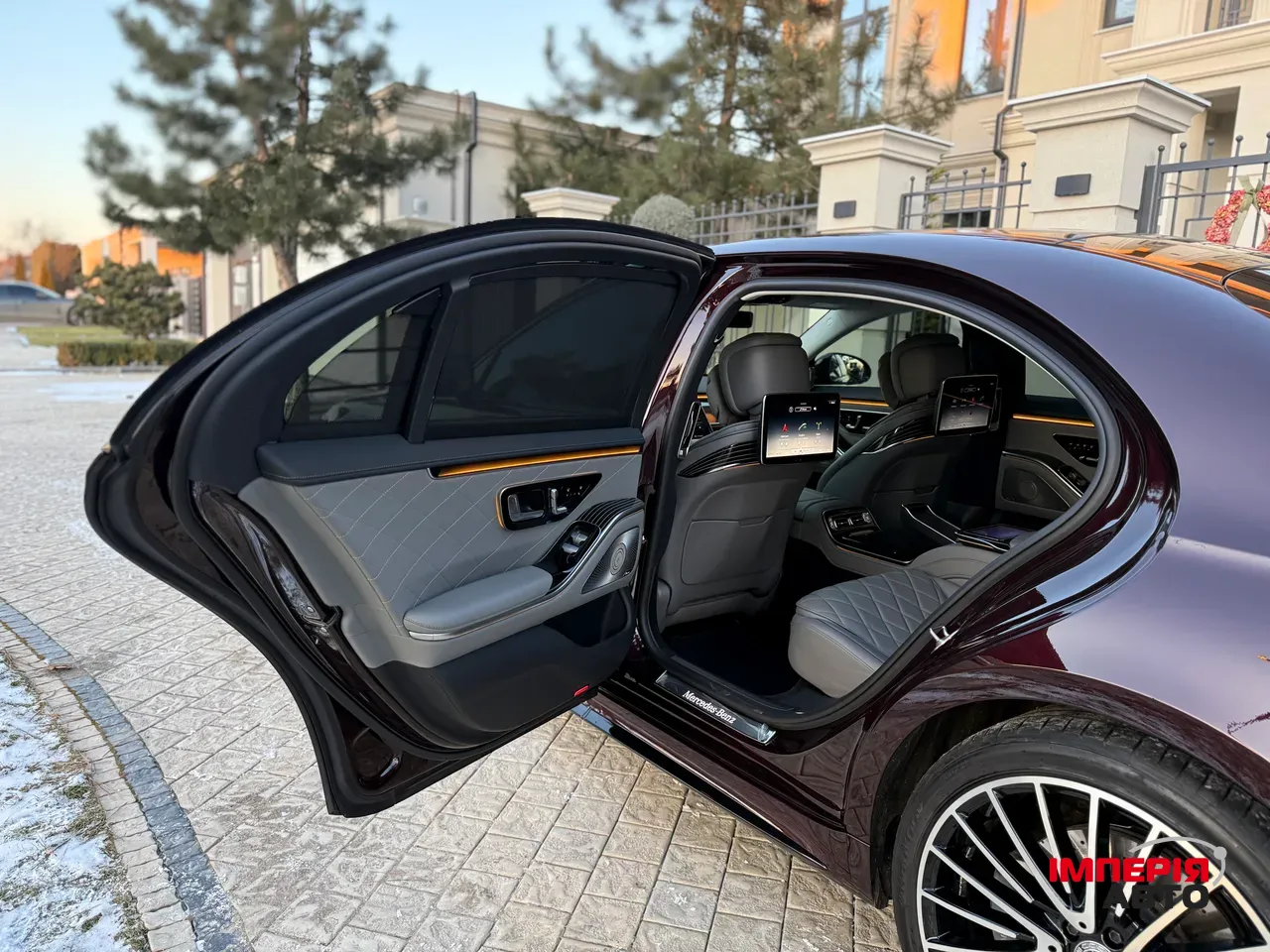 Mercedes-Benz S-Класс - фото 32