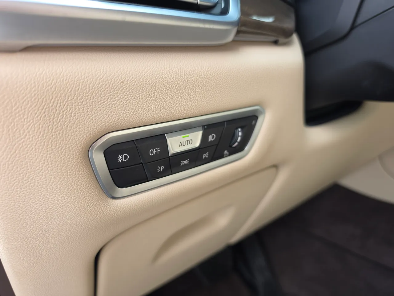 BMW X5 - фото 27