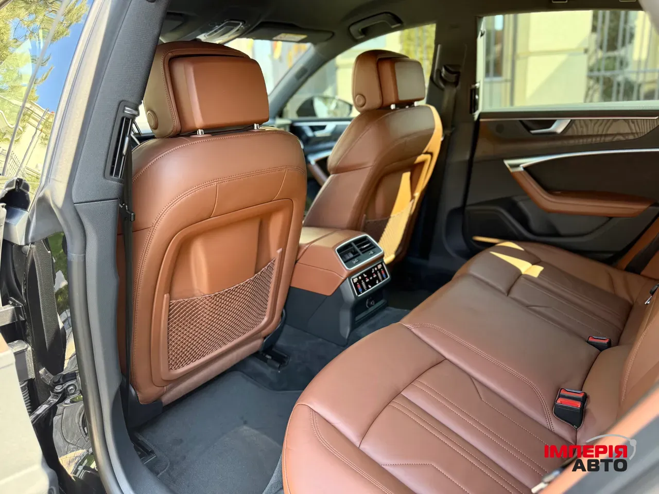 Audi A7 - фото 27