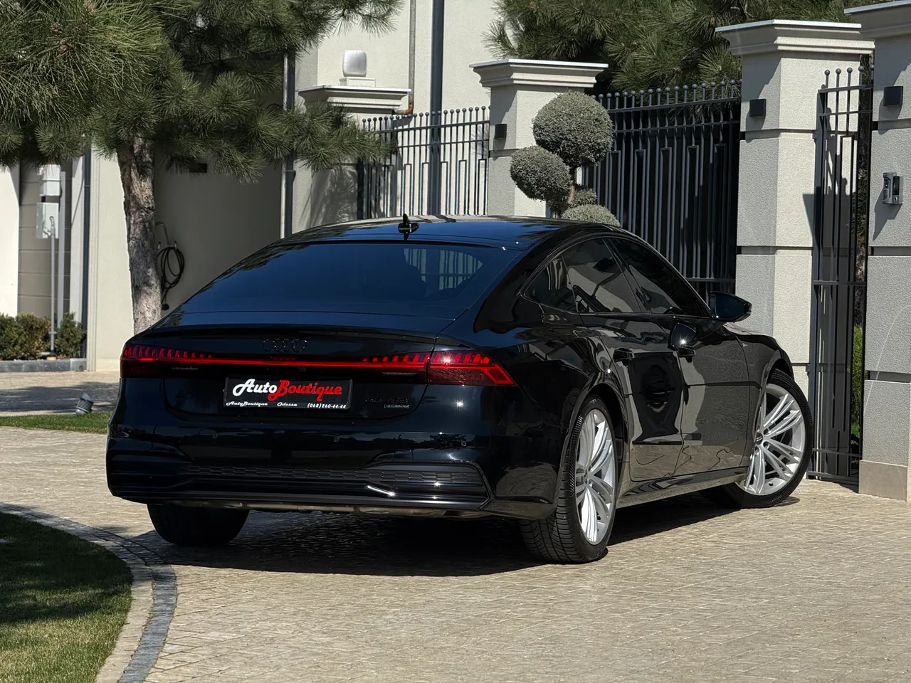 Audi A7 - фото 19