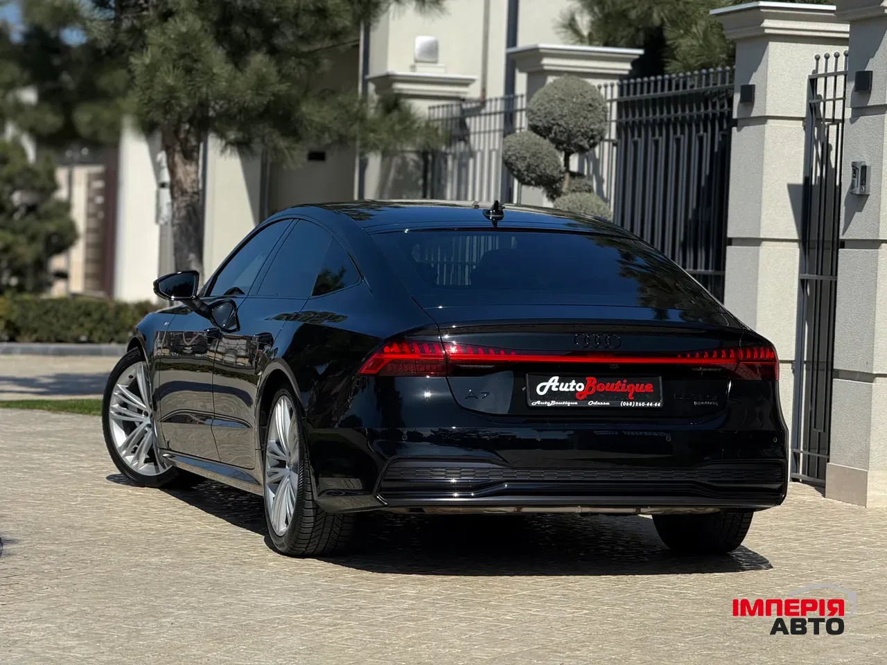 Audi A7 - фото 8