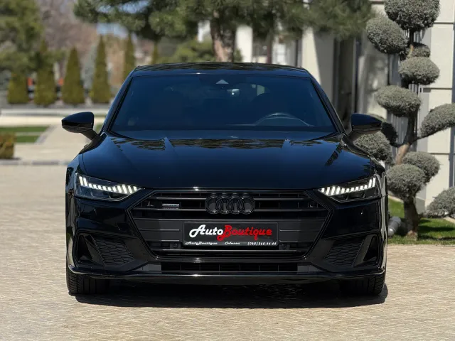 Audi A7 - фото 2