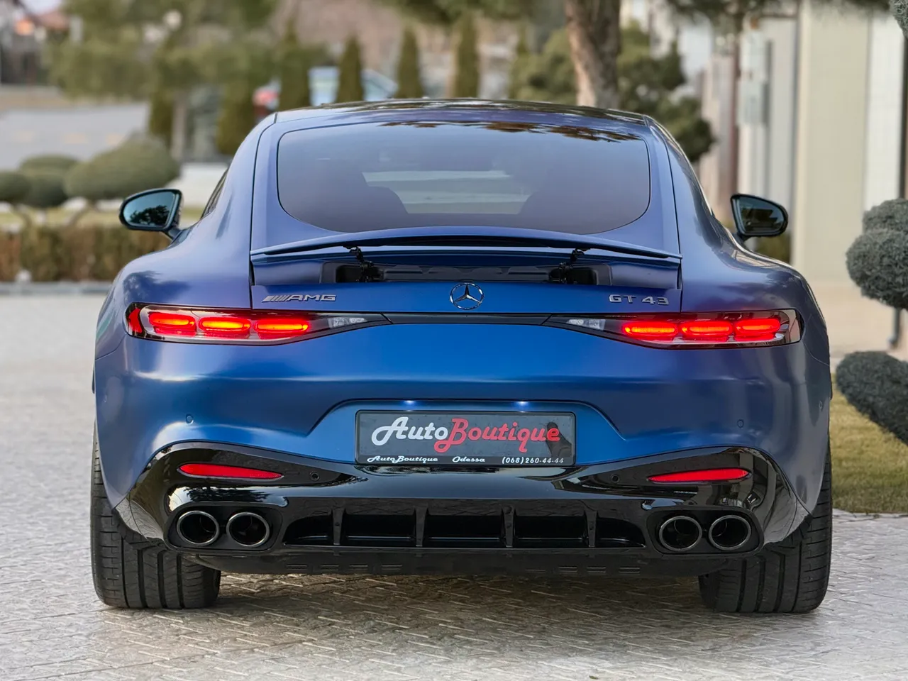 Mercedes-Benz AMG GT - фото 16