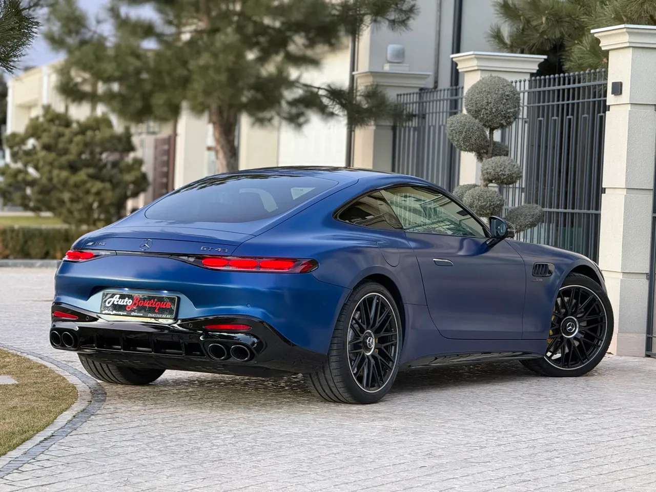 Mercedes-Benz AMG GT - фото 20