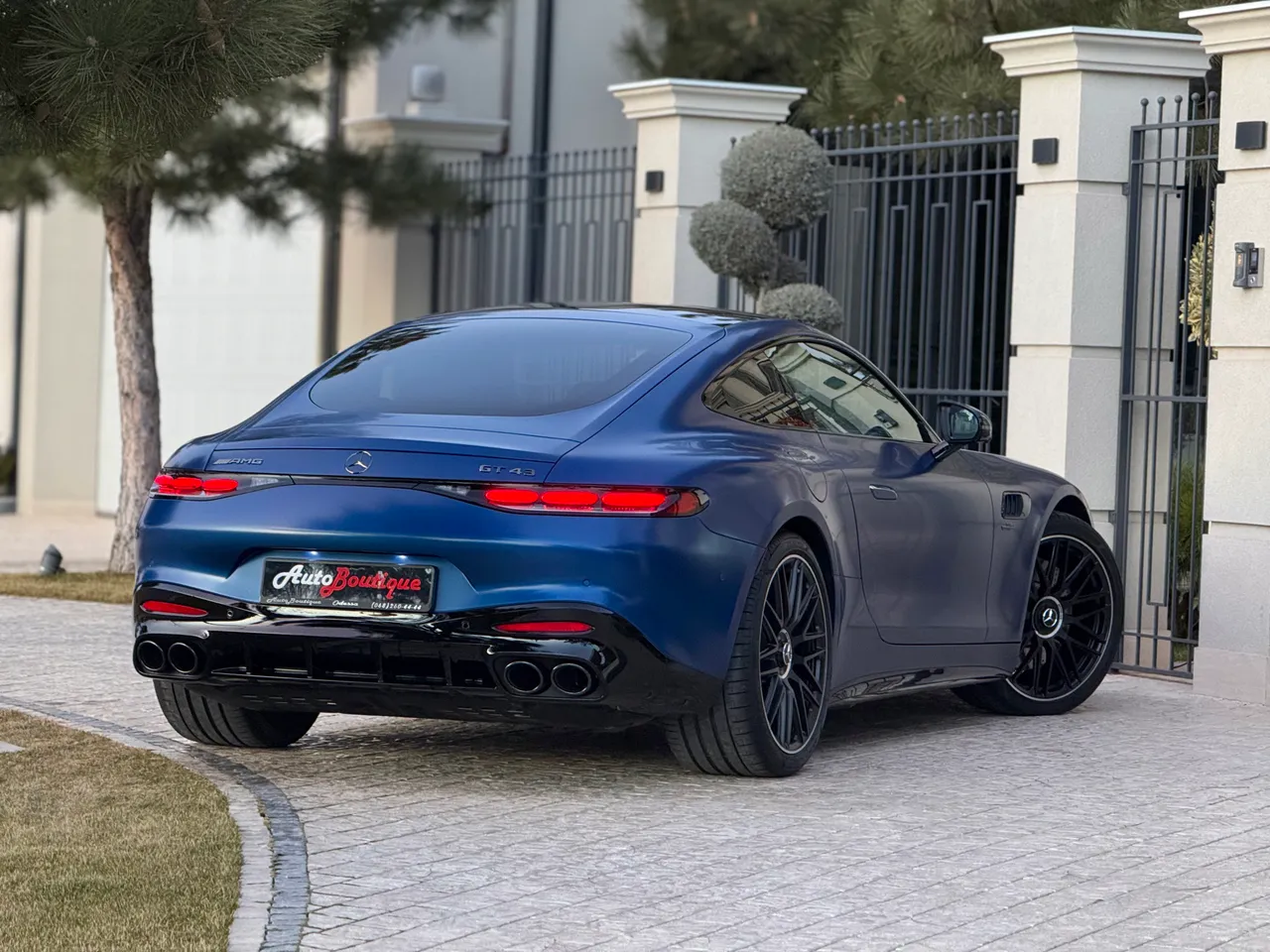 Mercedes-Benz AMG GT - фото 19