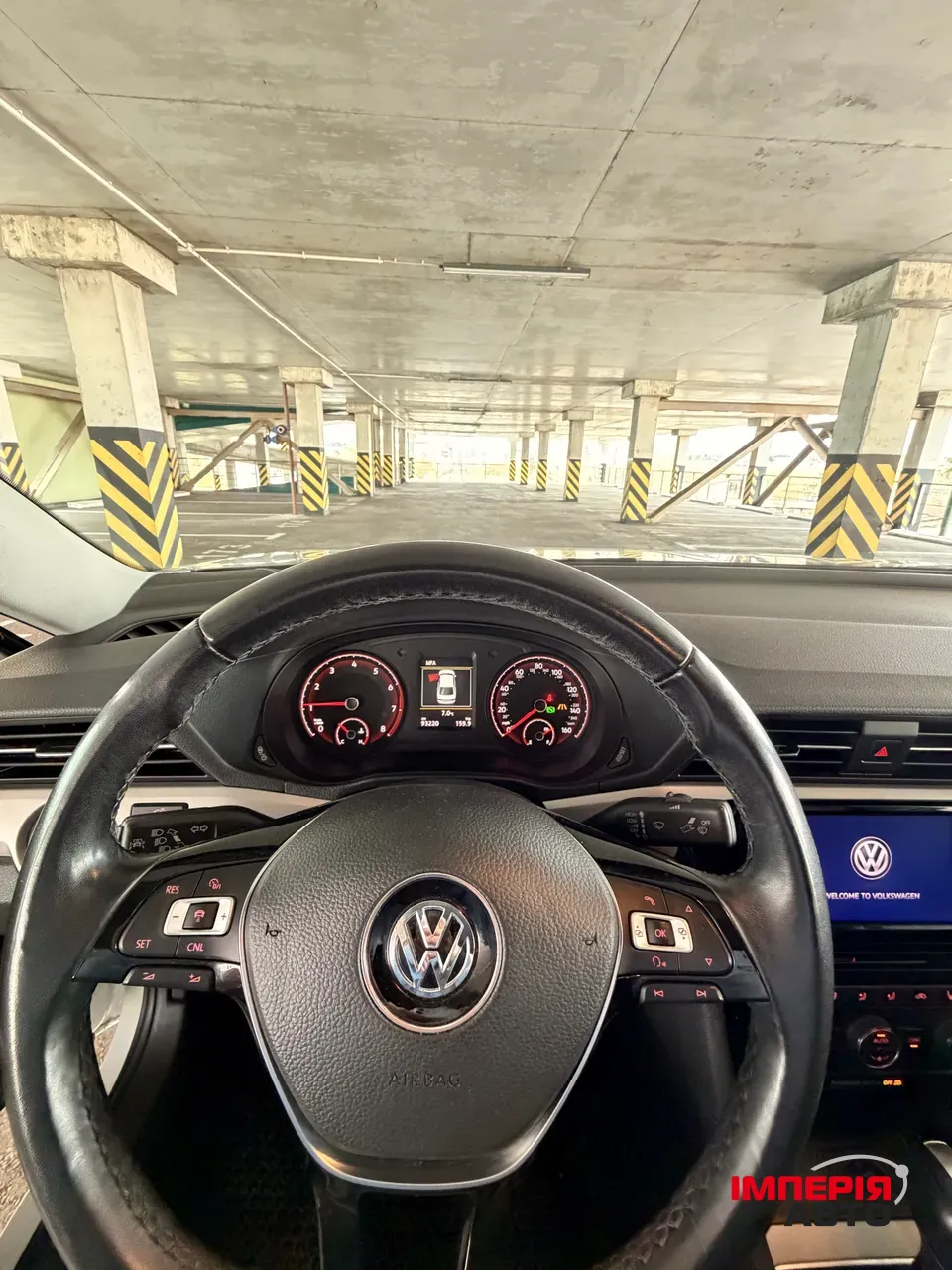 Volkswagen Passat - фото 12