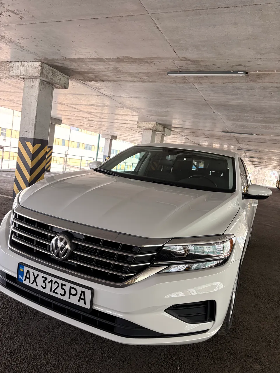 Volkswagen Passat - фото 1