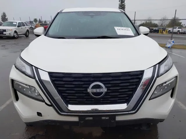 Nissan Rogue - фото 5