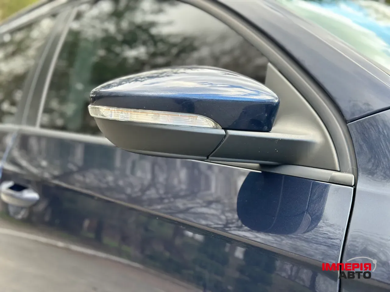 Volkswagen Passat - фото 13