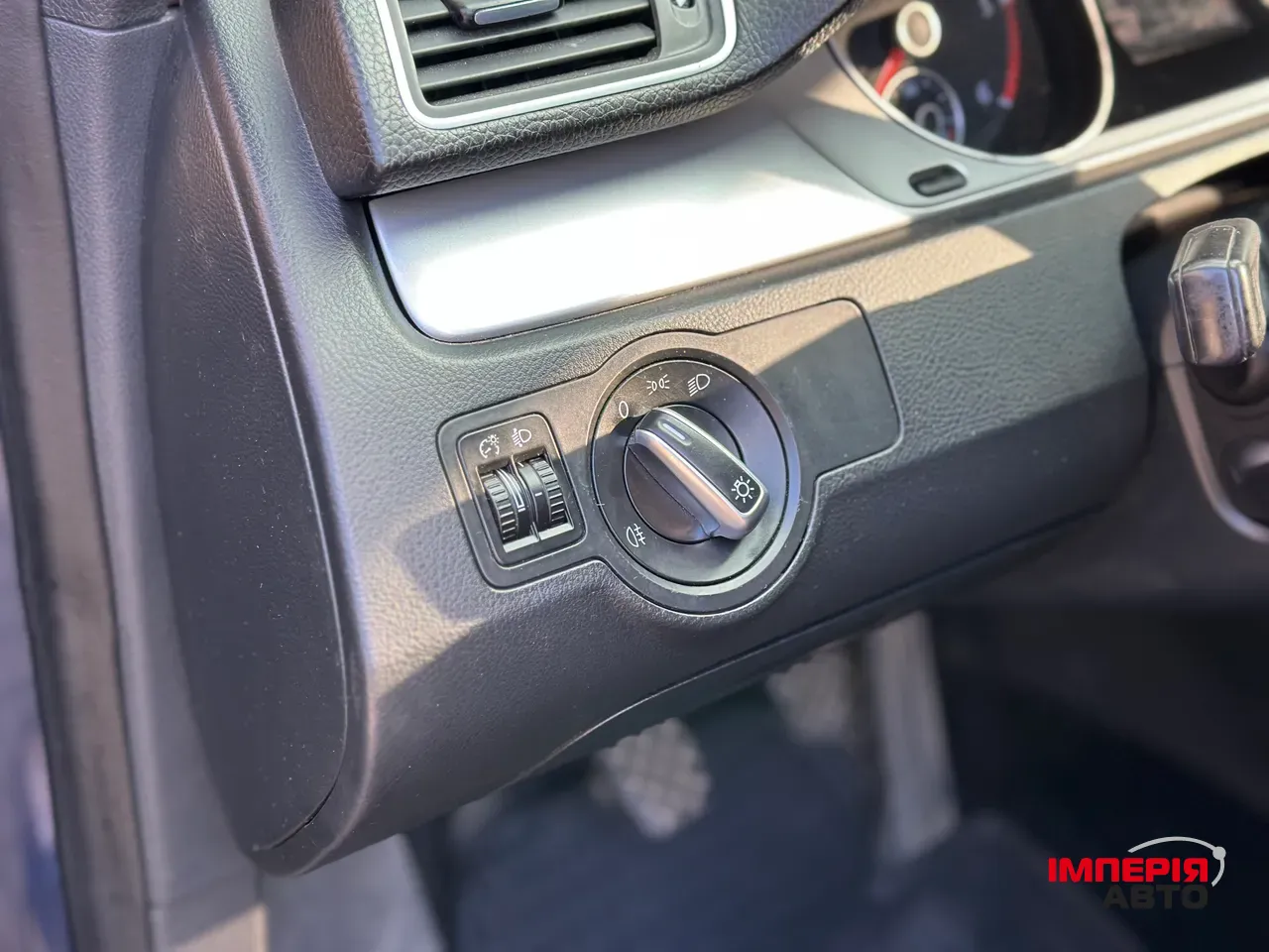 Volkswagen Passat - фото 19