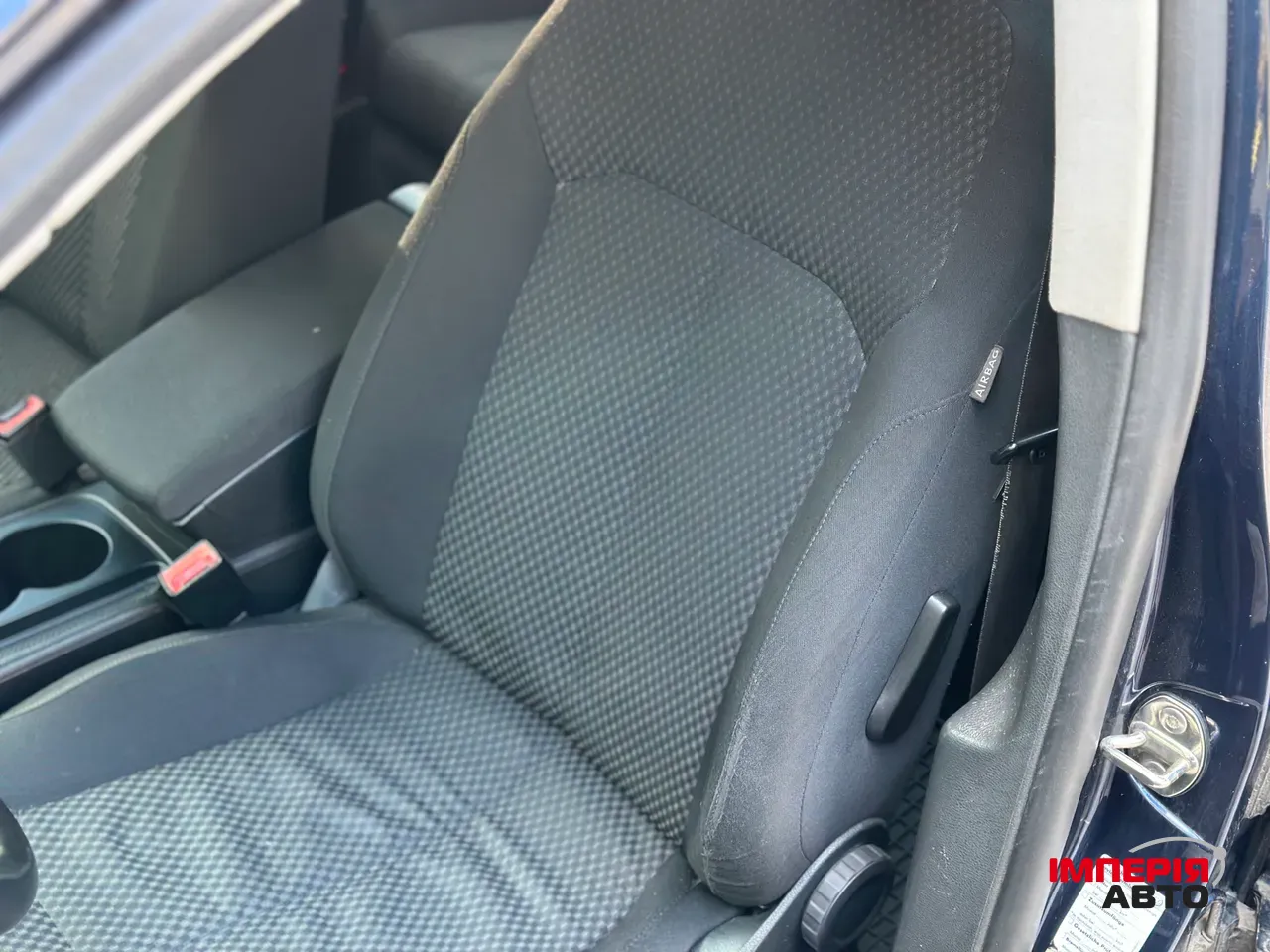 Volkswagen Passat - фото 25