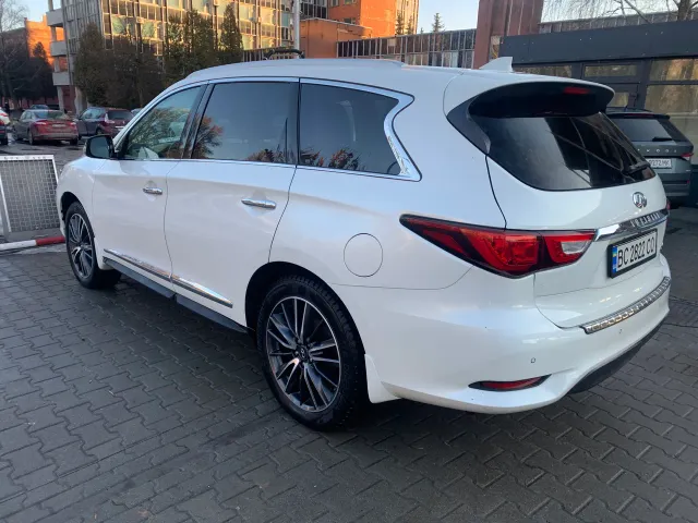 Infiniti QX60 - фото 4