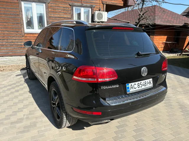 Volkswagen Touareg - фото 5