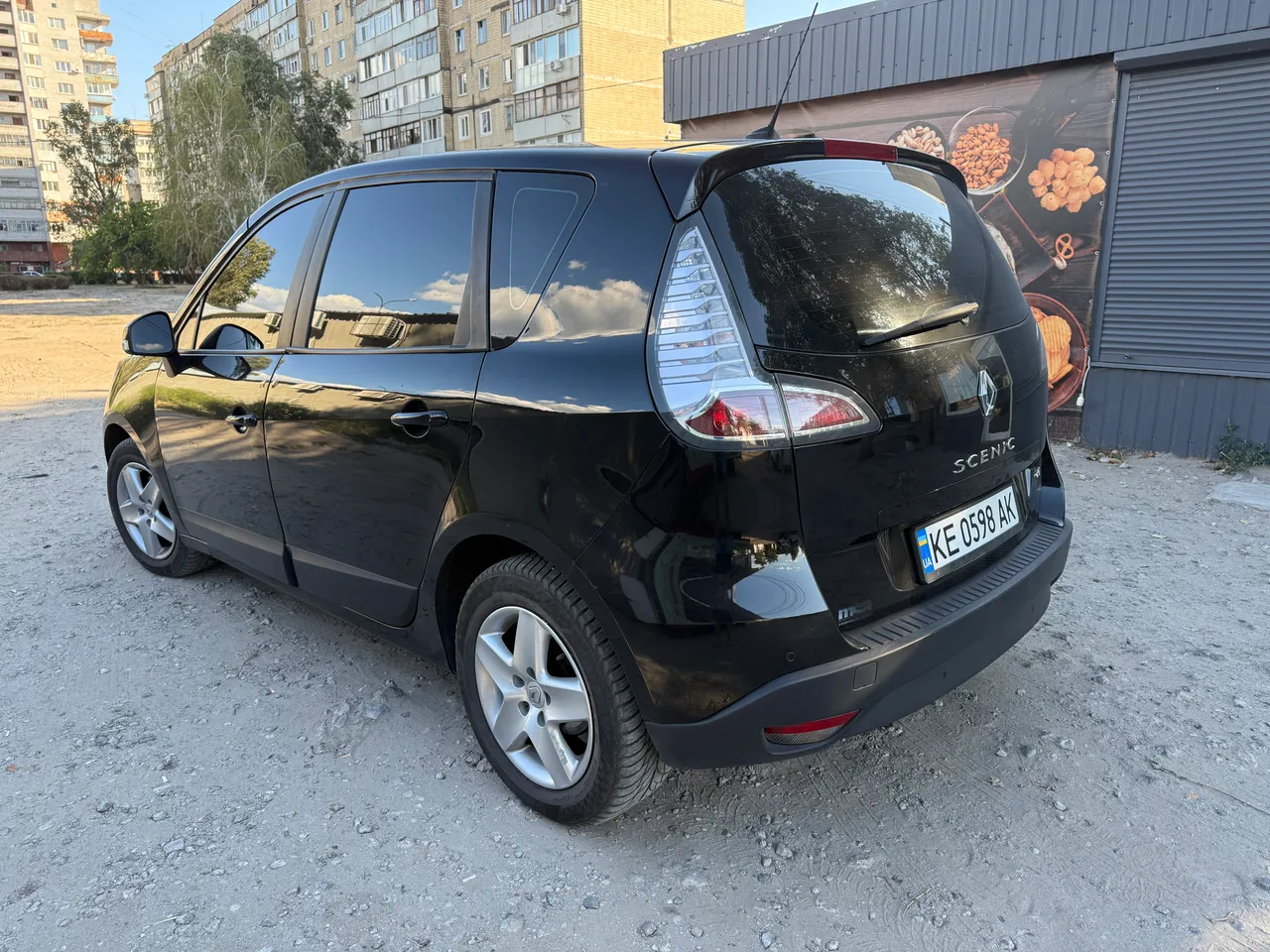 Renault Scenic - фото 3