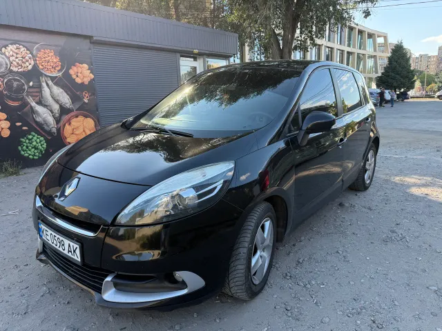 Renault Scenic - фото 2