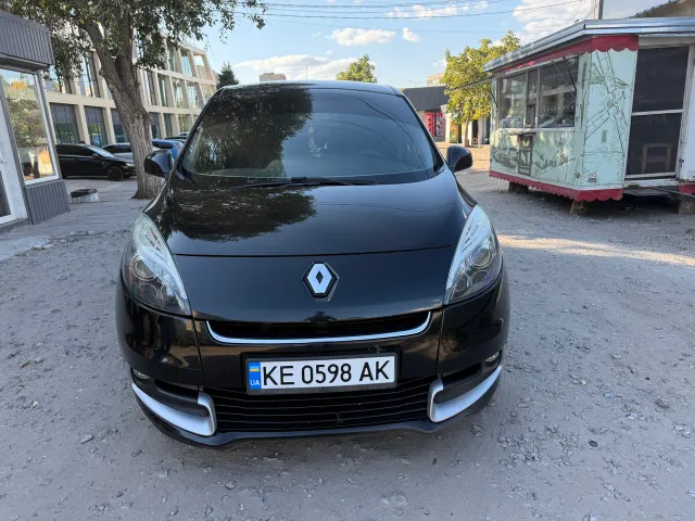 Renault Scenic - фото 1