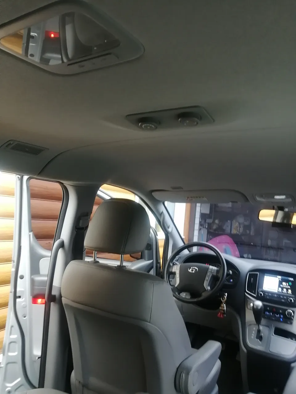 Hyundai Grand Starex - фото 4