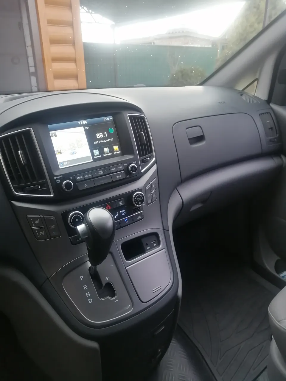 Hyundai Grand Starex - фото 9