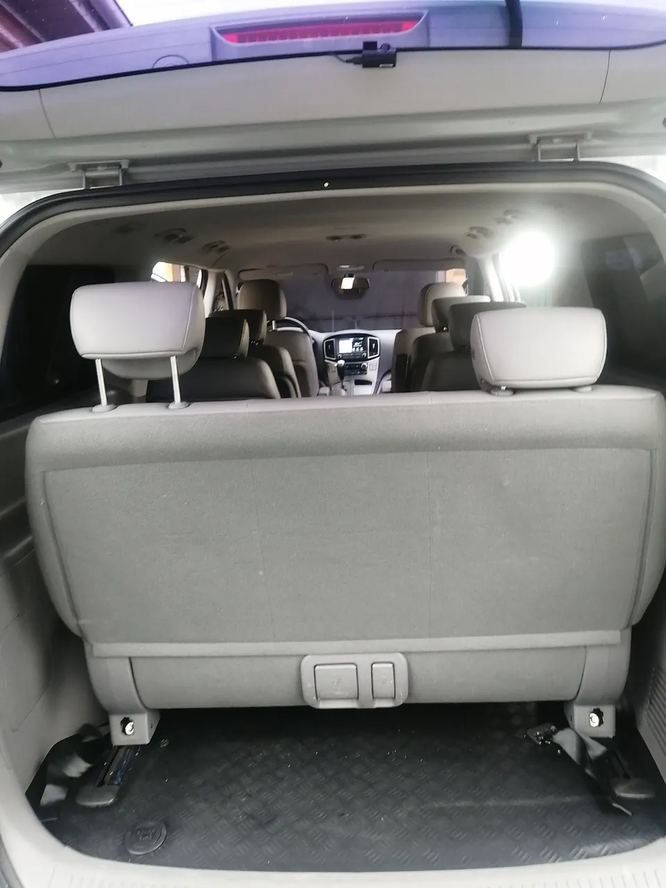 Hyundai Grand Starex - фото 3