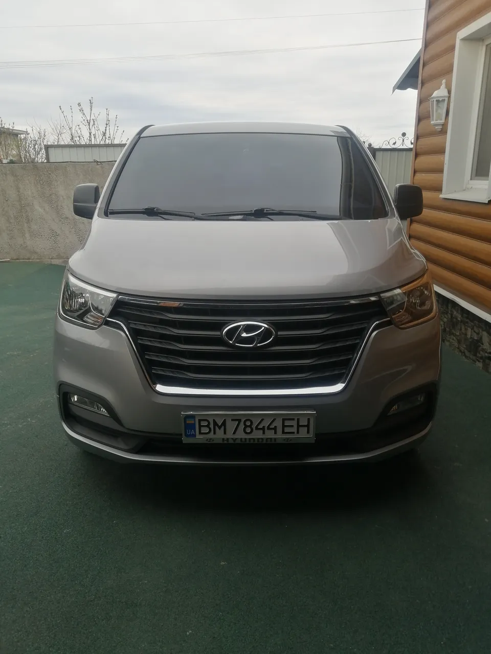 Hyundai Grand Starex - фото 11