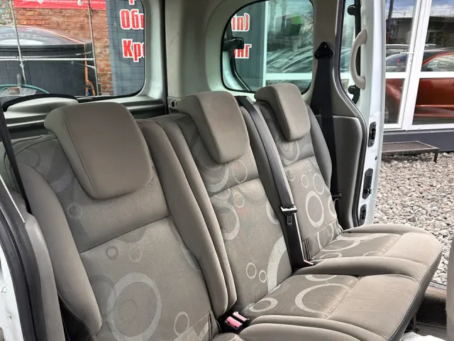 Renault Kangoo - фото 4