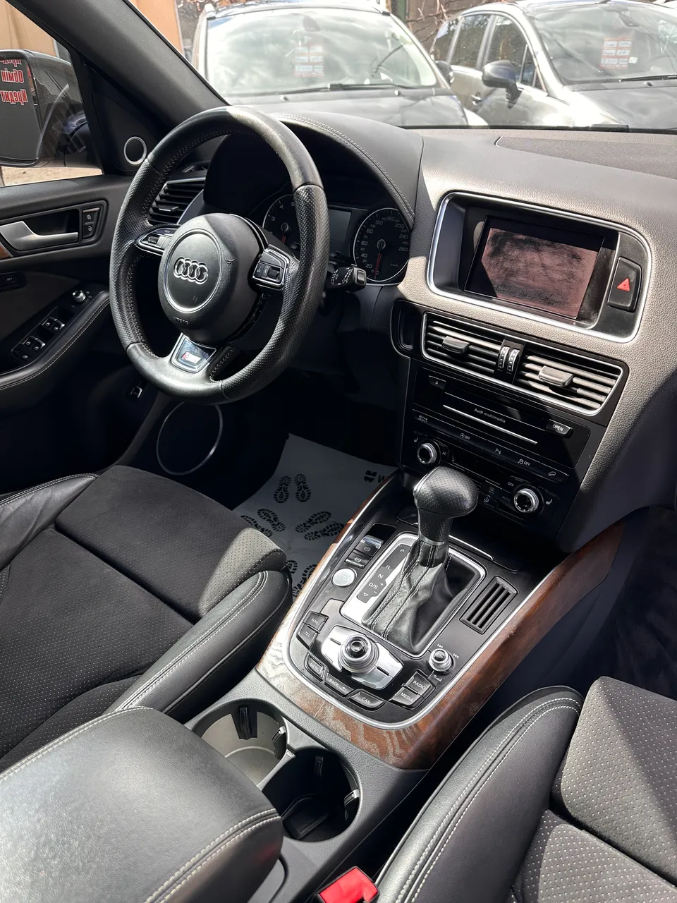 Audi Q5 - фото 9