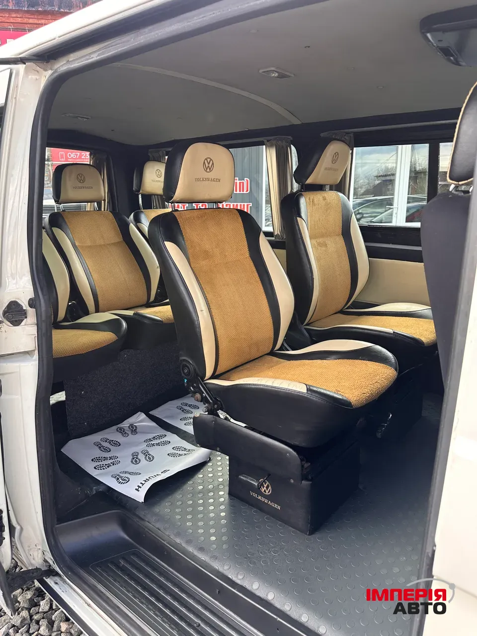 Volkswagen Transporter - фото 7