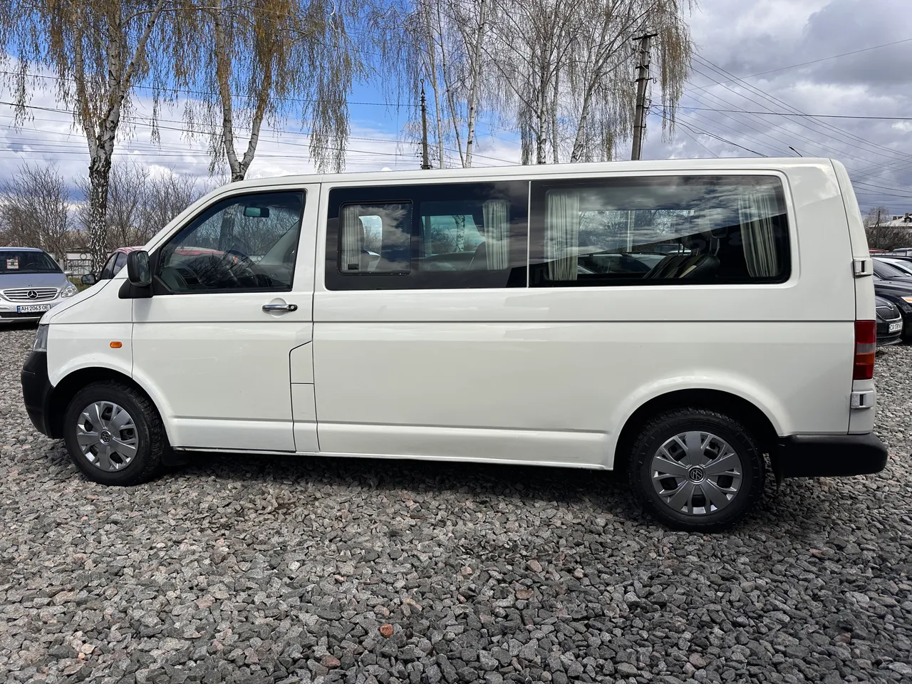 Volkswagen Transporter - фото 11