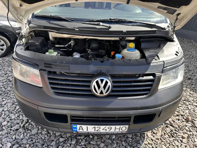 Volkswagen Transporter - фото 4